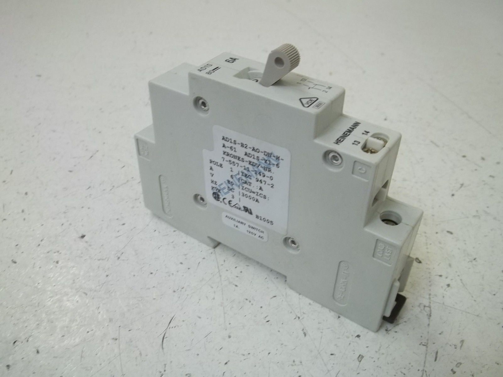 HEINEMANN AD1S-B2-A0-DN-H-A-61 AUXILIARY SWITCH 80VAC*NEW NO BOX*