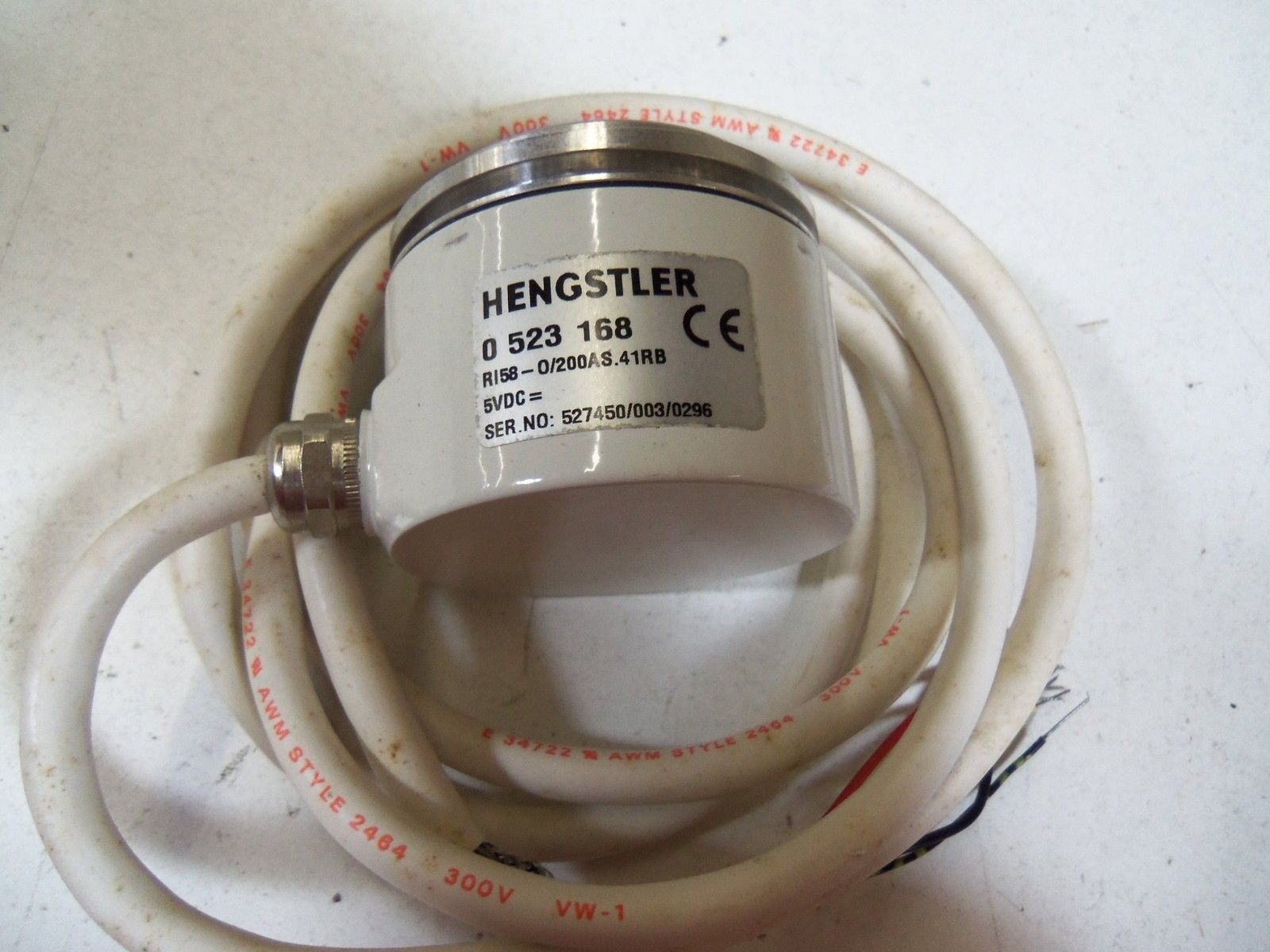 HENGSTLER ENCODER RI58-O/200AS.41RB  *NEW IN BOX*