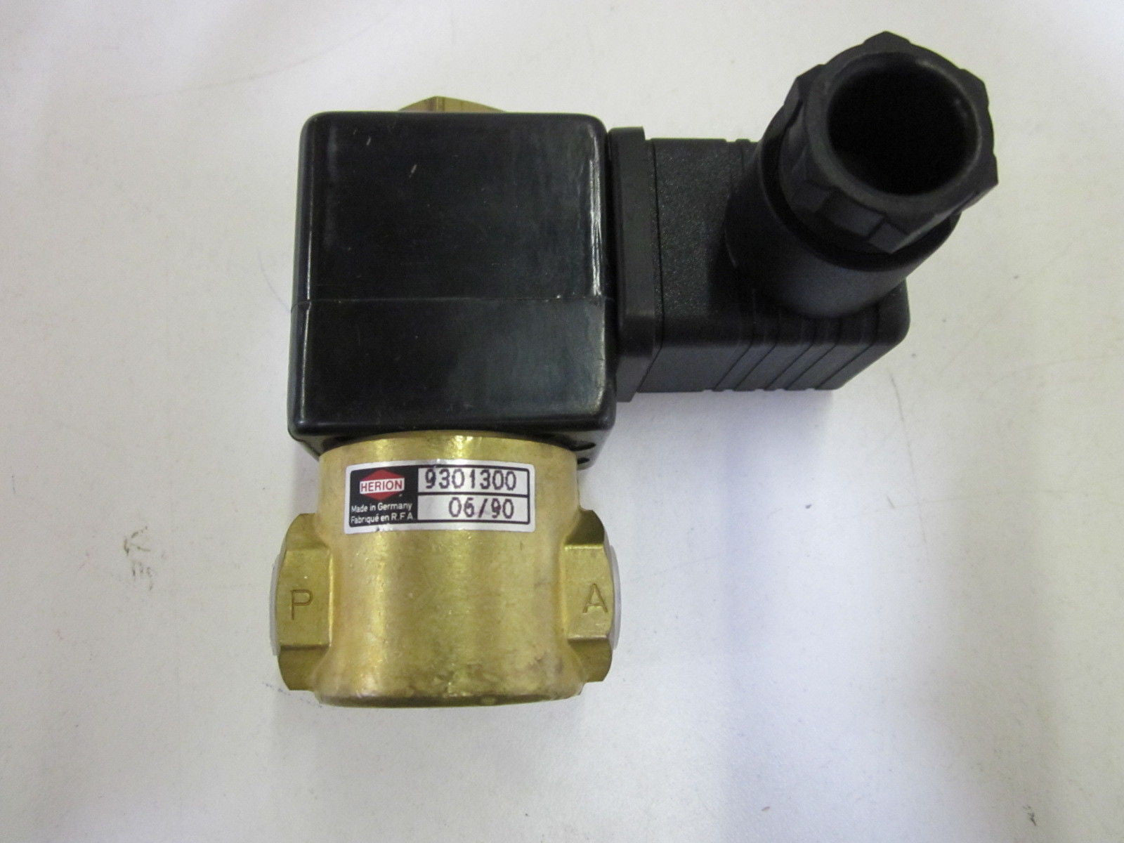 HERION 9301300 *NEW IN A FACTORY BAG*
