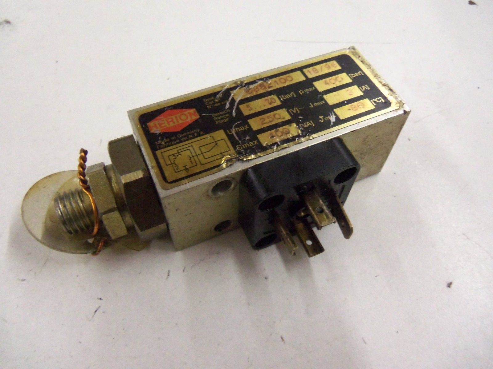 HERION O882100 *USED*