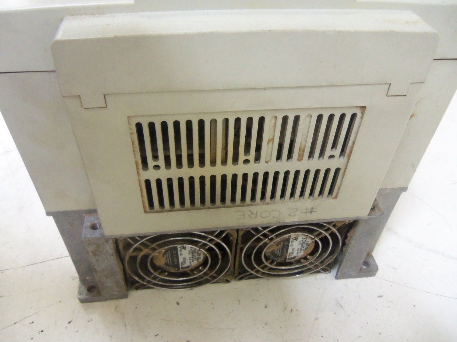 HITACHI J300-110HFU *USED*