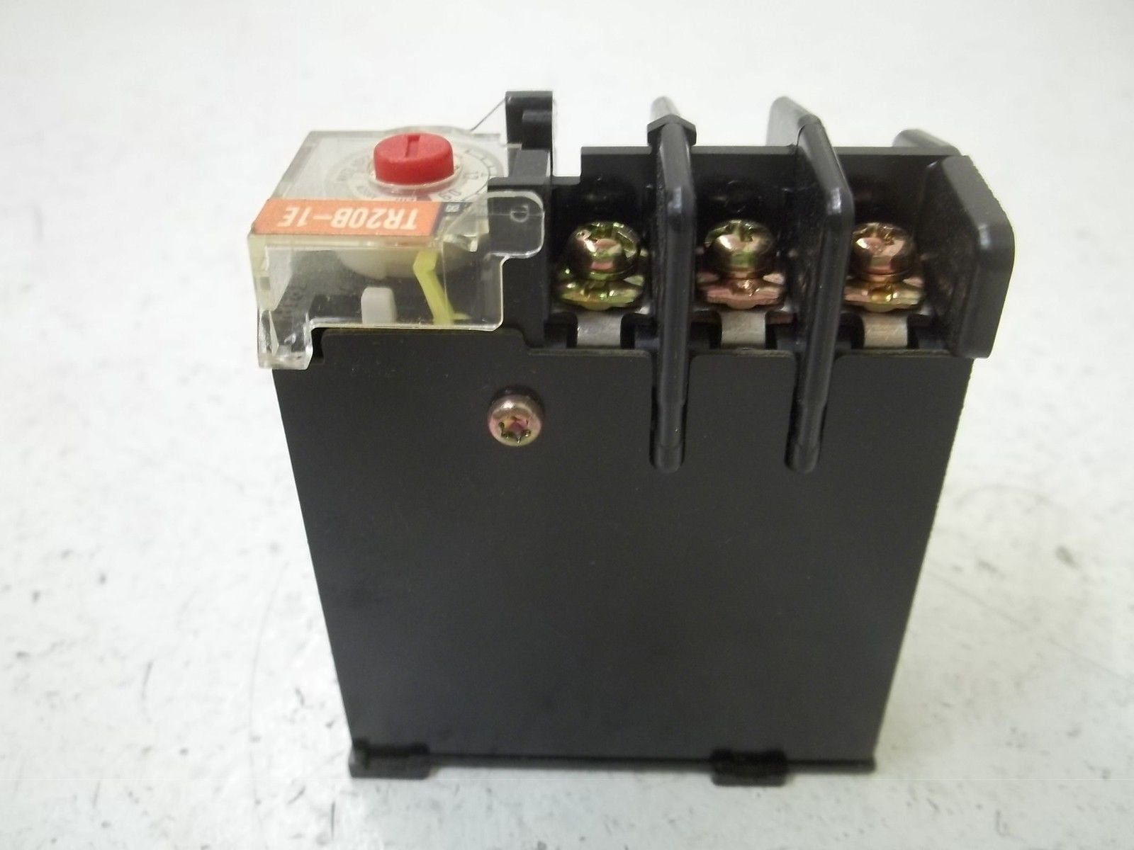 HITACHI TR20B-1E 1.2A *NEW NO BOX*