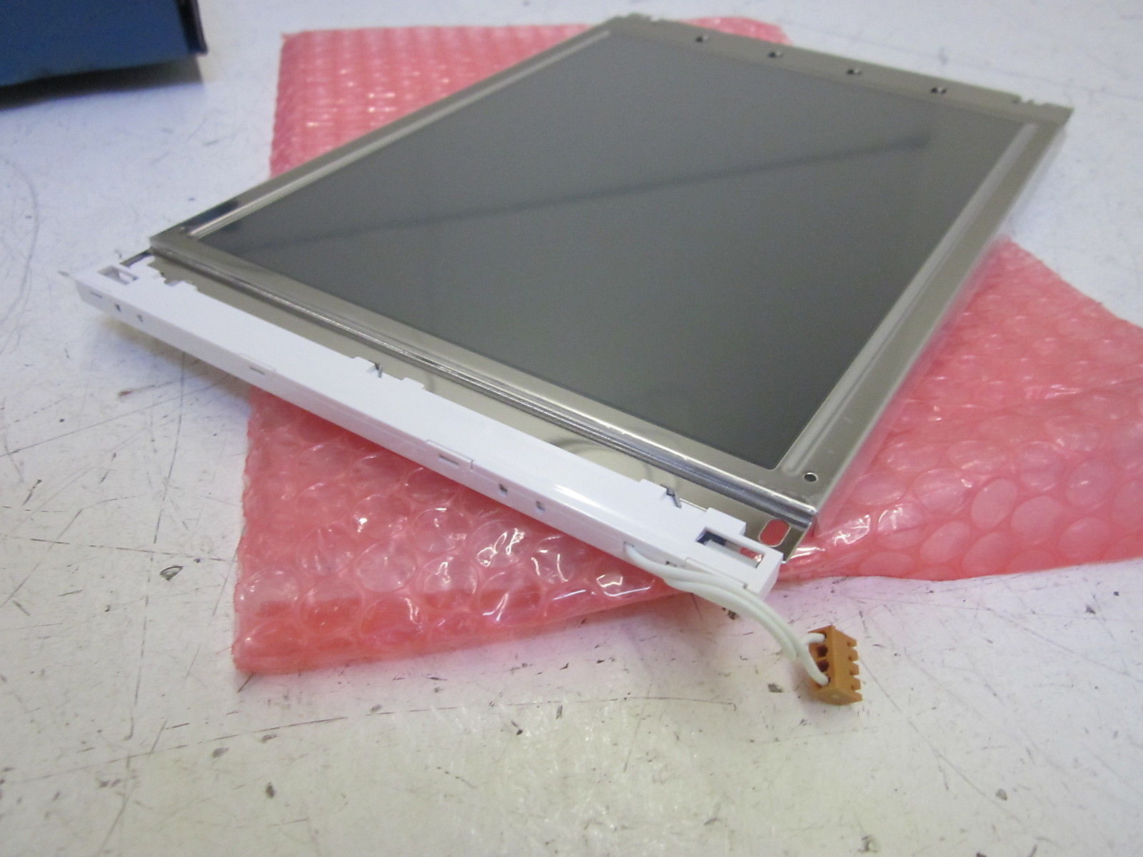 HITACHI PANEL VIEW SP24V001 *NEW IN BOX*