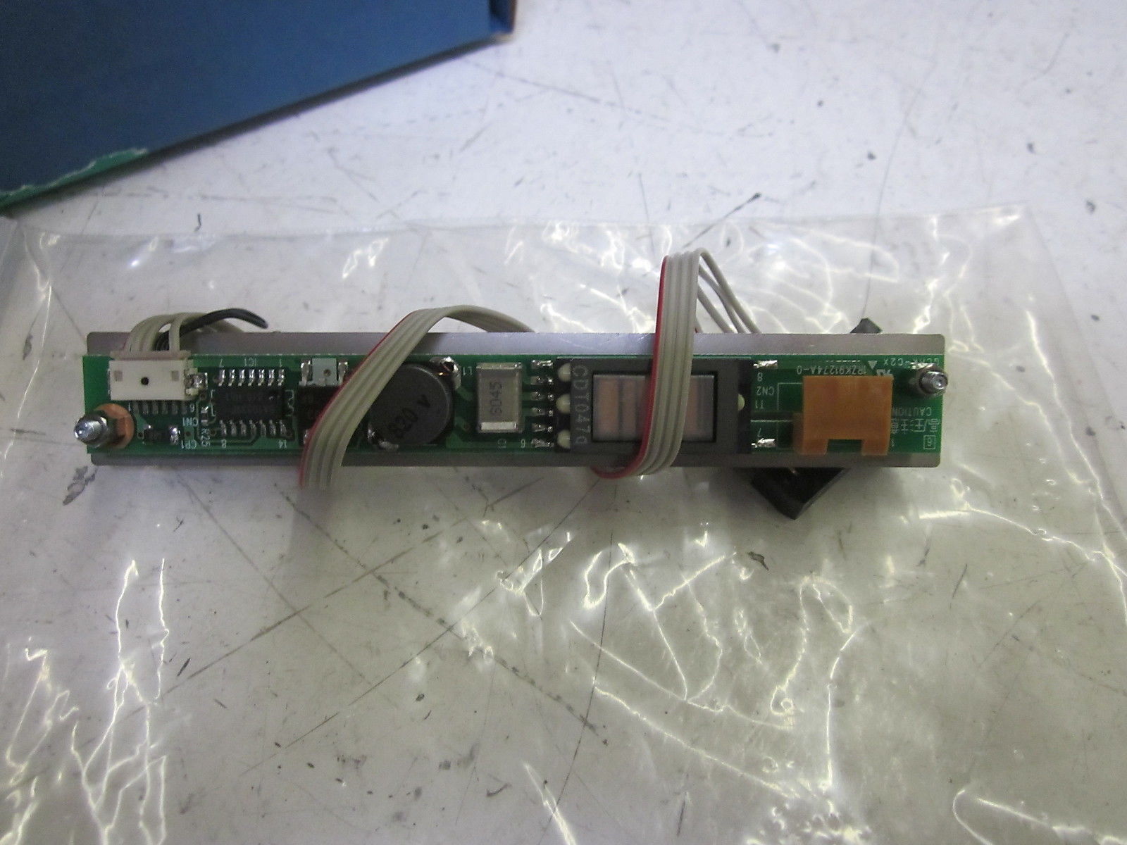 HITACHI PANEL VIEW SP24V001 *NEW IN BOX*
