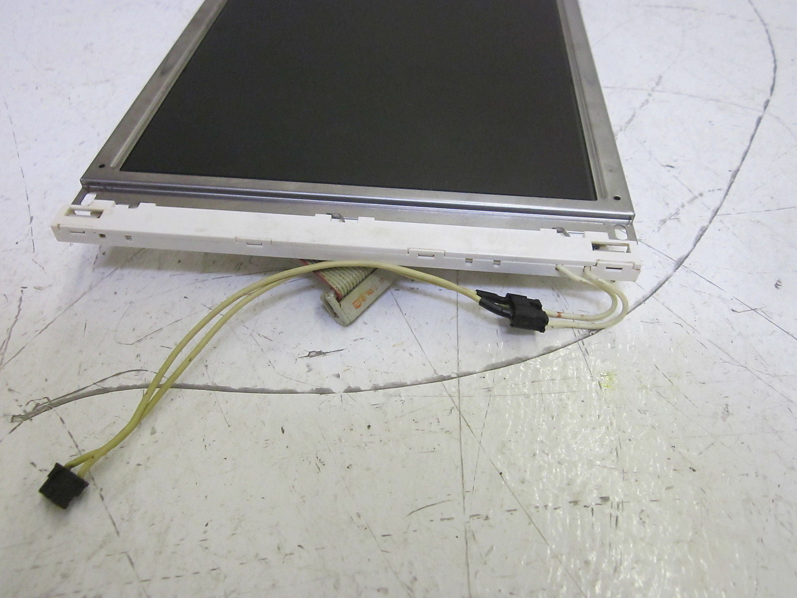 HITACHI SP24V001 PANEL VIEW  (AS PICTURED) *USED*