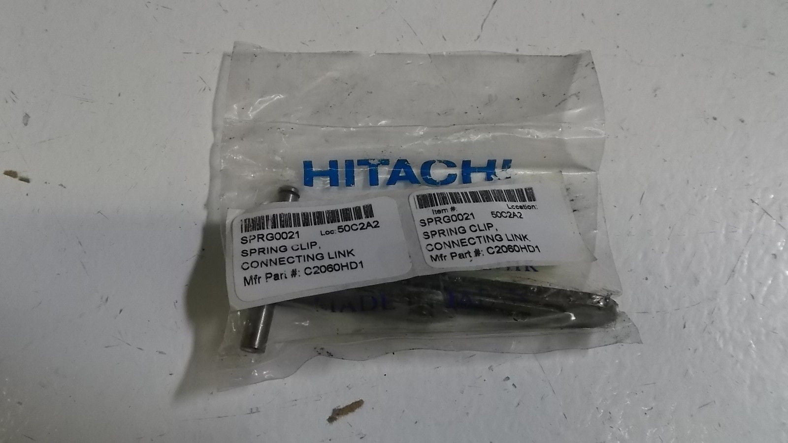 HITACHI SPRING CLIP CONNECTING LINK C2060HD1 *NEW IN FACTORY BAG*