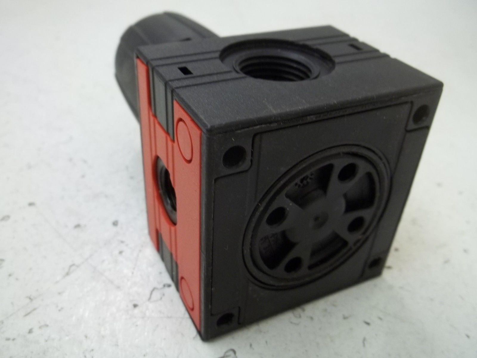 HOERBIGER CR-1/2US *NEW NO BOX*