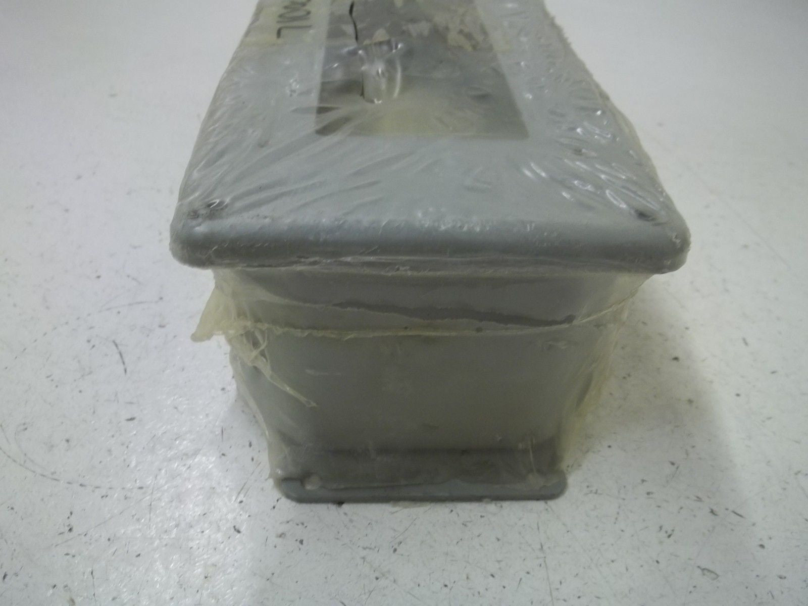 HOFFMAN A1043DSC ENCLOSURE *NEW NO BOX*