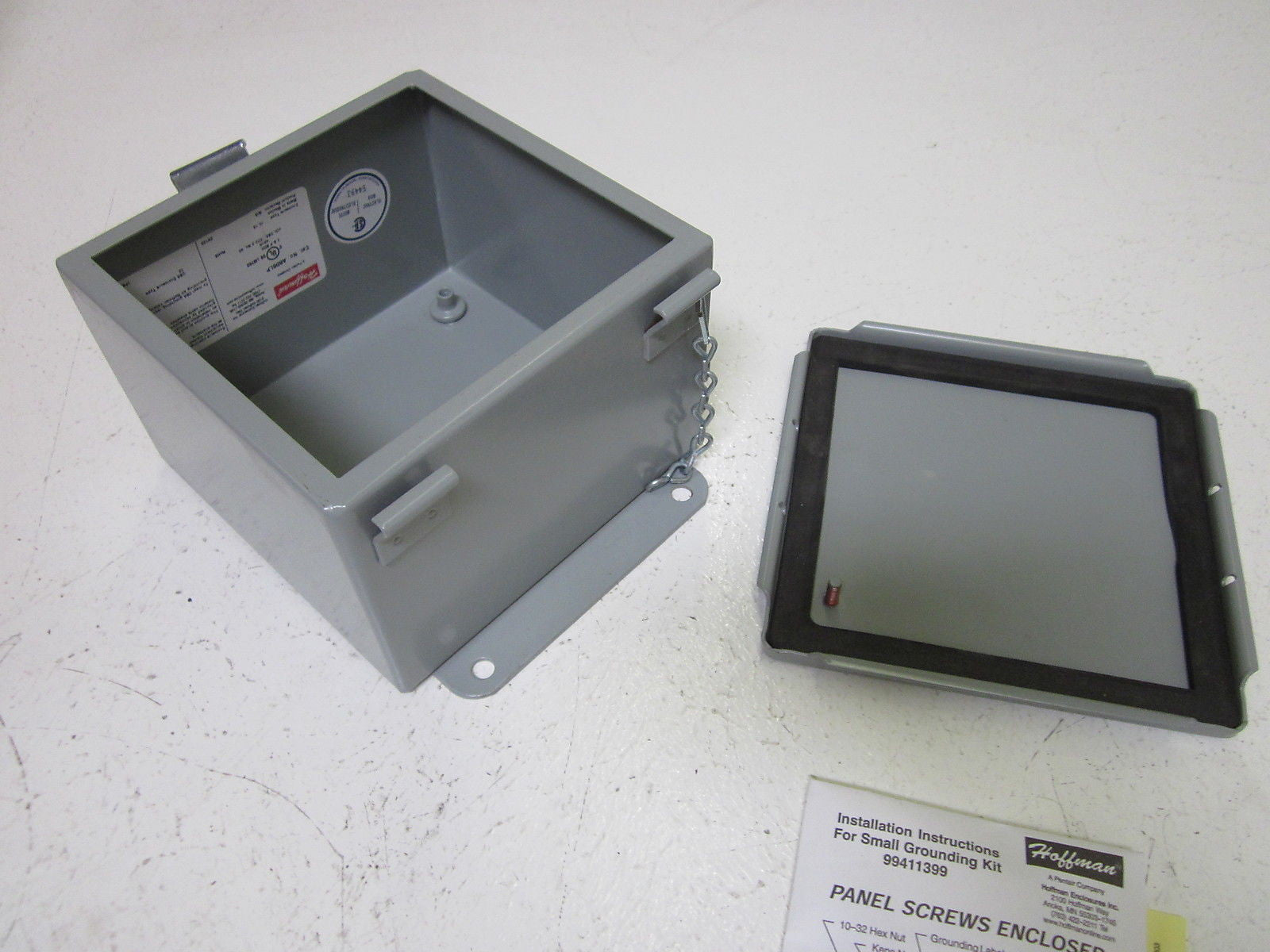 HOFFMAN A606LP ENCLOSURE *USED*