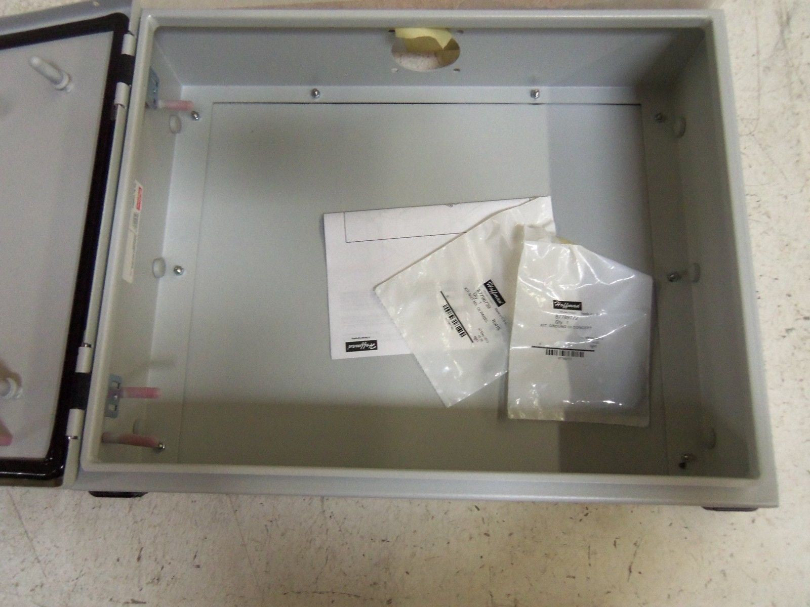 HOFFMAN CP405012 ENCLOSURE *NEW IN BOX*