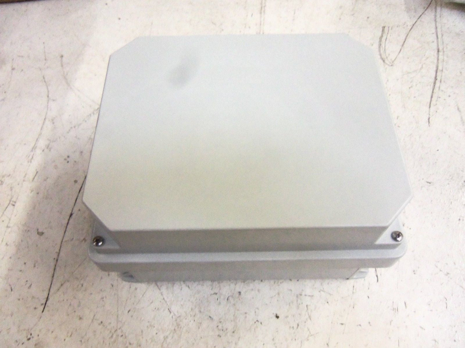 HOFFMAN RHJ1008HWLG ENCLOSURE *NEW IN BOX*