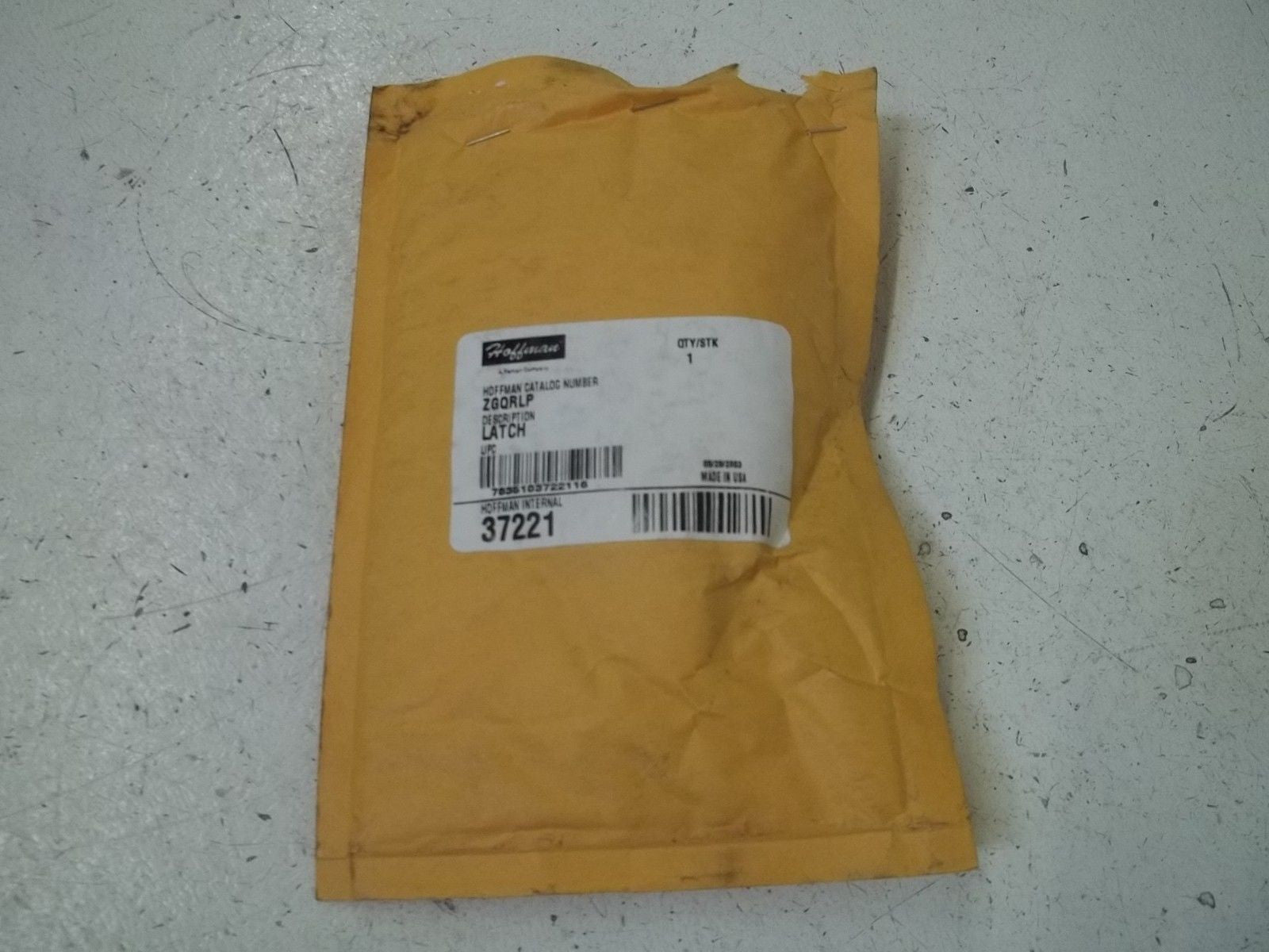 HOFFMAN ZGQRLP LATCH *NEW IN A BAG*