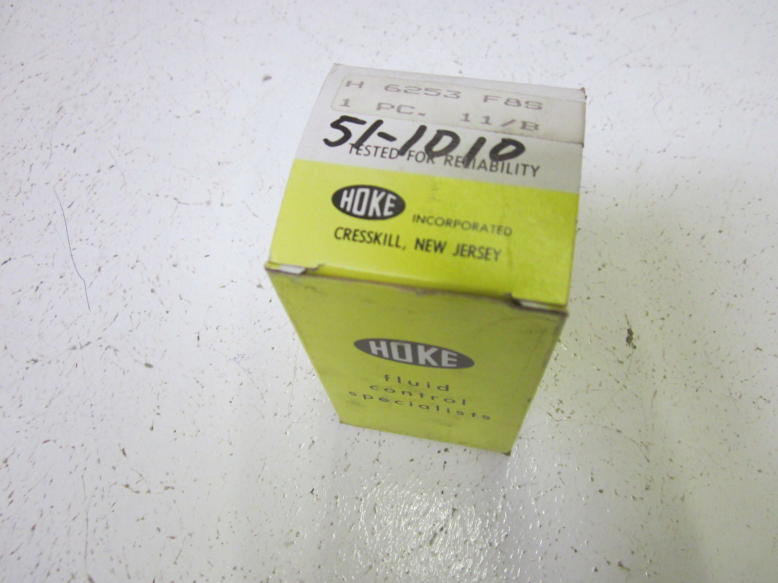 HOKE H6253F8S VALVE  *NEW IN BOX*