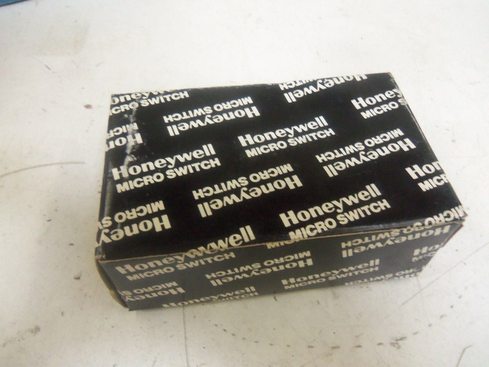 HONEYWELL 12ZS1 LIMIT SWITCH *NEW IN BOX*