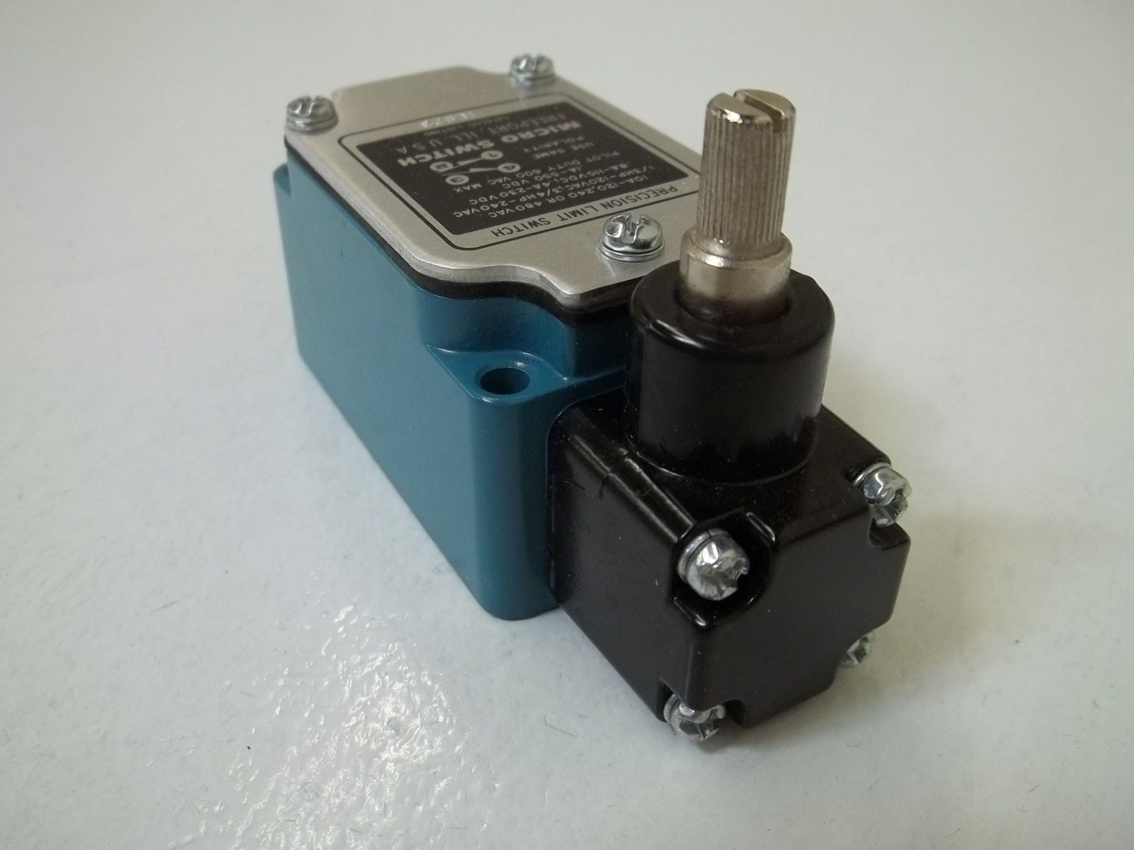 HONEYWELL 1LS23 LIMIT SWITCH *NEW IN BOX*