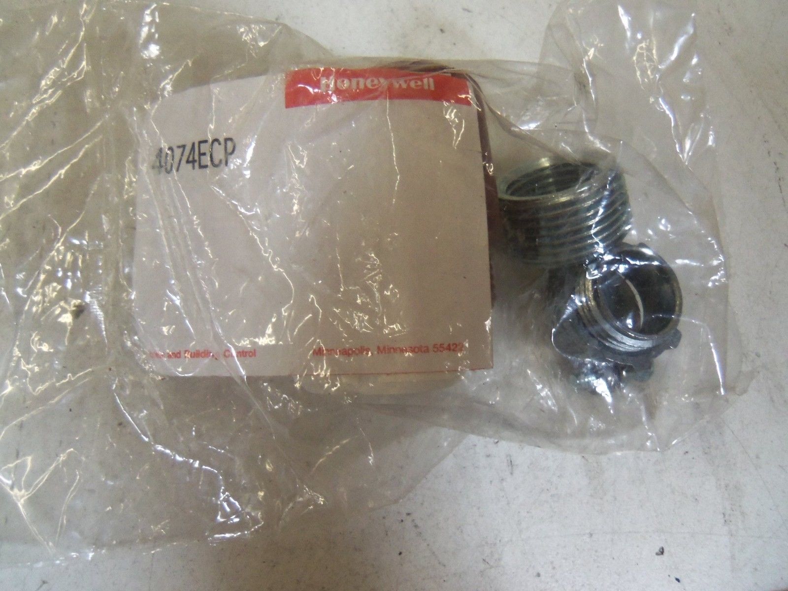 HONEYWELL 4074ECP *NEW IN BAG*