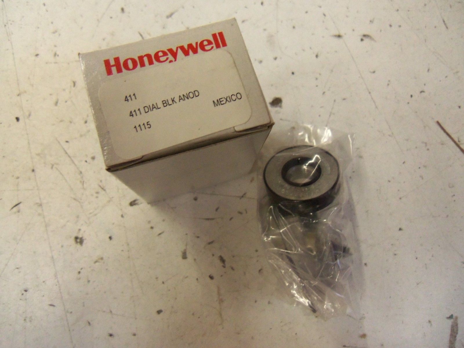HONEYWELL 411 *NEW IN BOX*
