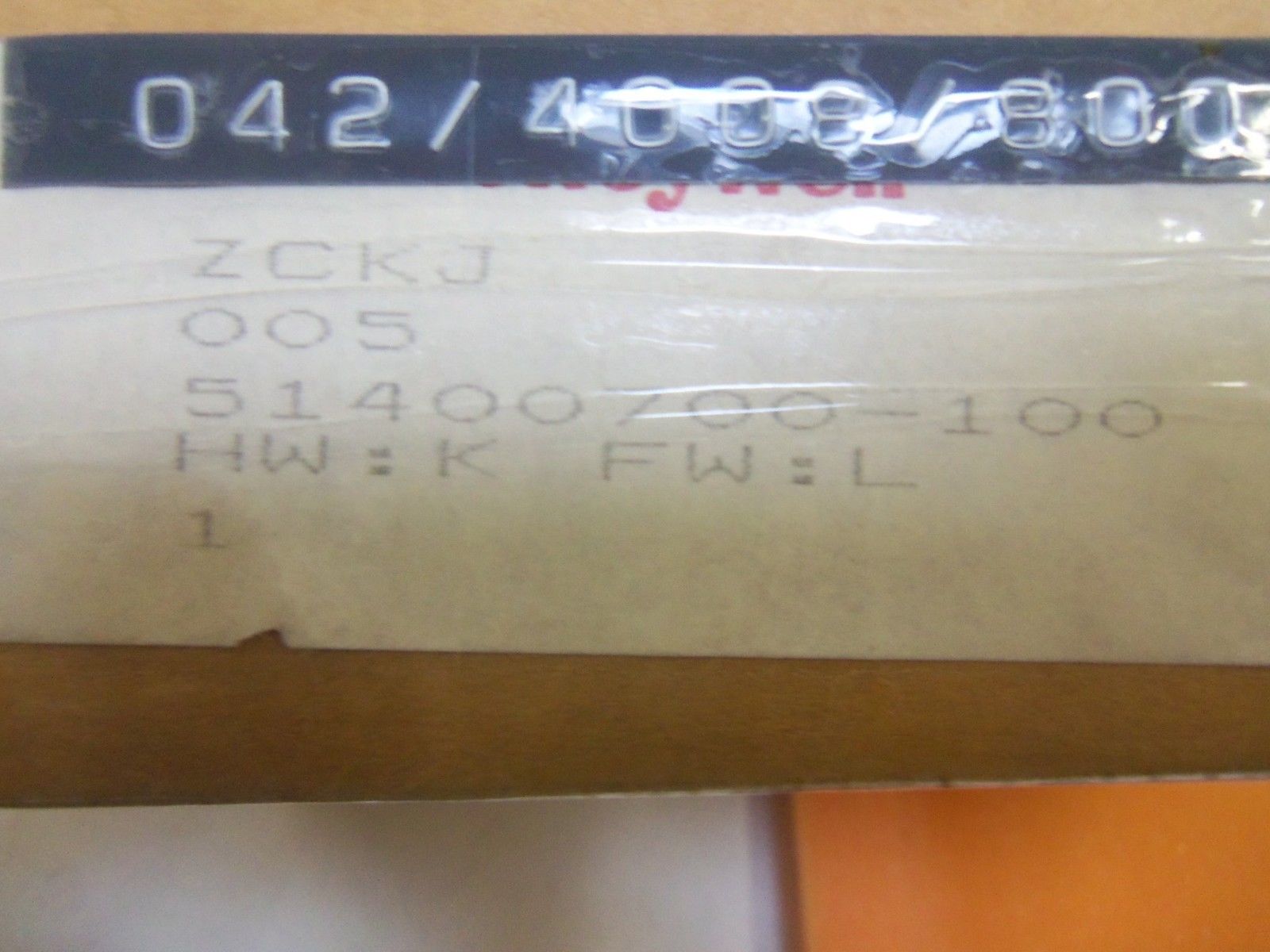 HONEYWELL 51400700-100 *NEW IN BOX*