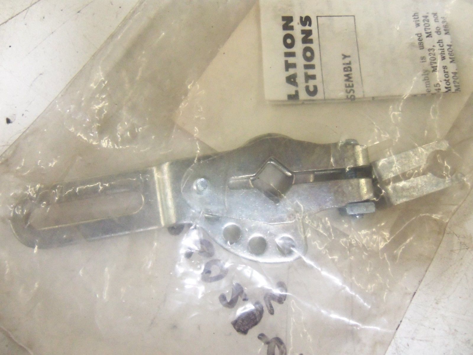 HONEYWELL 7616BR CRANKARM/CLIP ASSEMBLY * NEW IN FACTORY BAG *