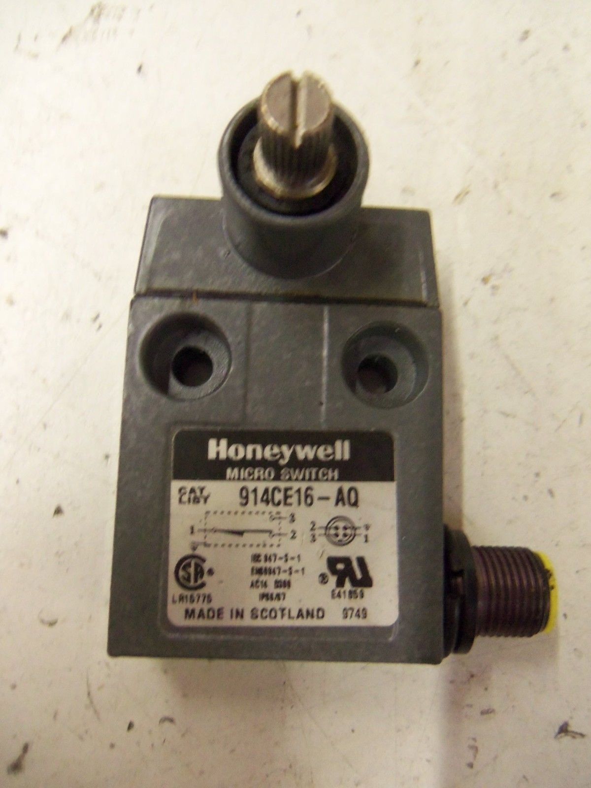 HONEYWELL 914CE16-AQ *USED*