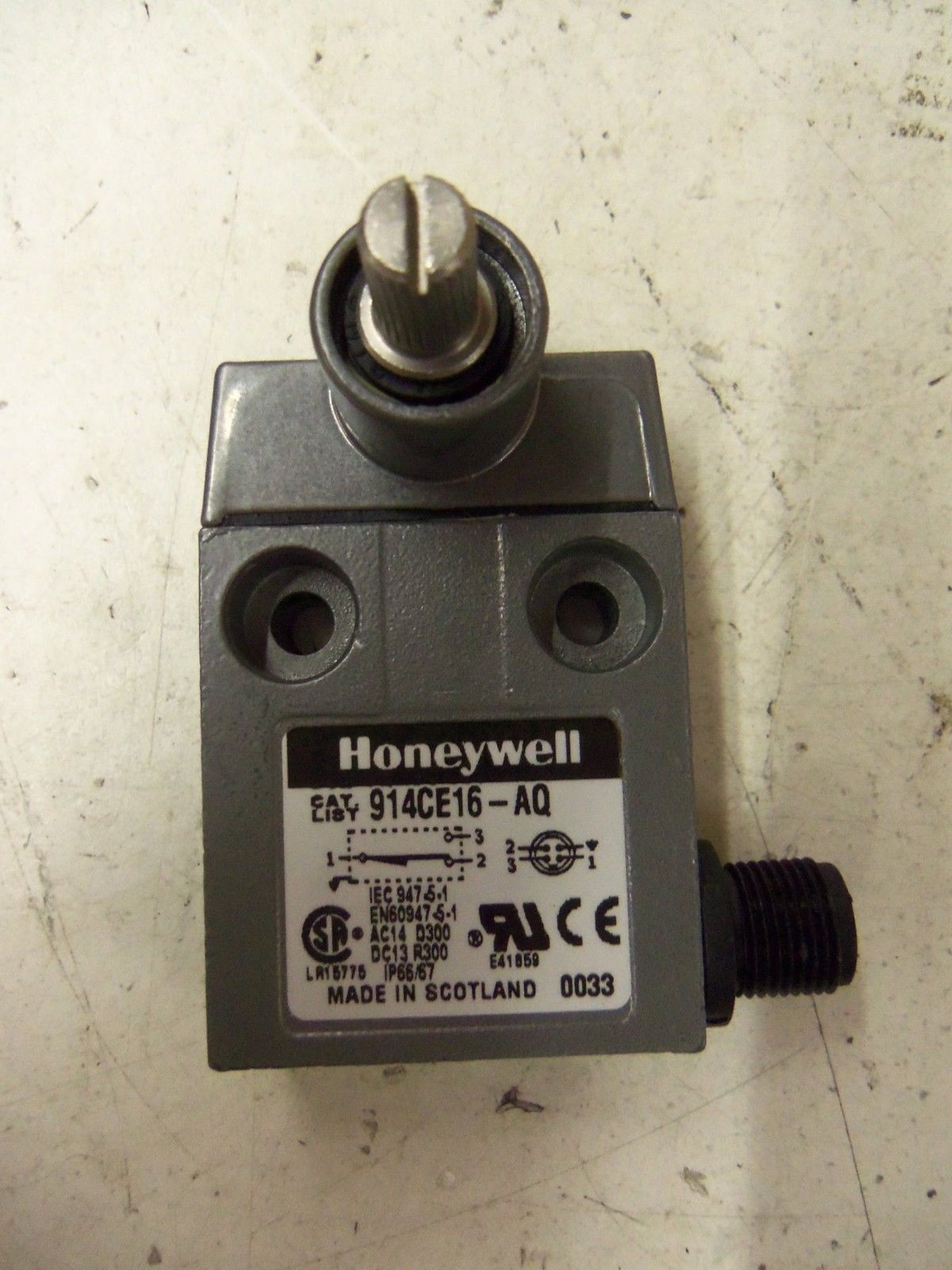 HONEYWELL 914CE16-AQ *NEW IN BOX*