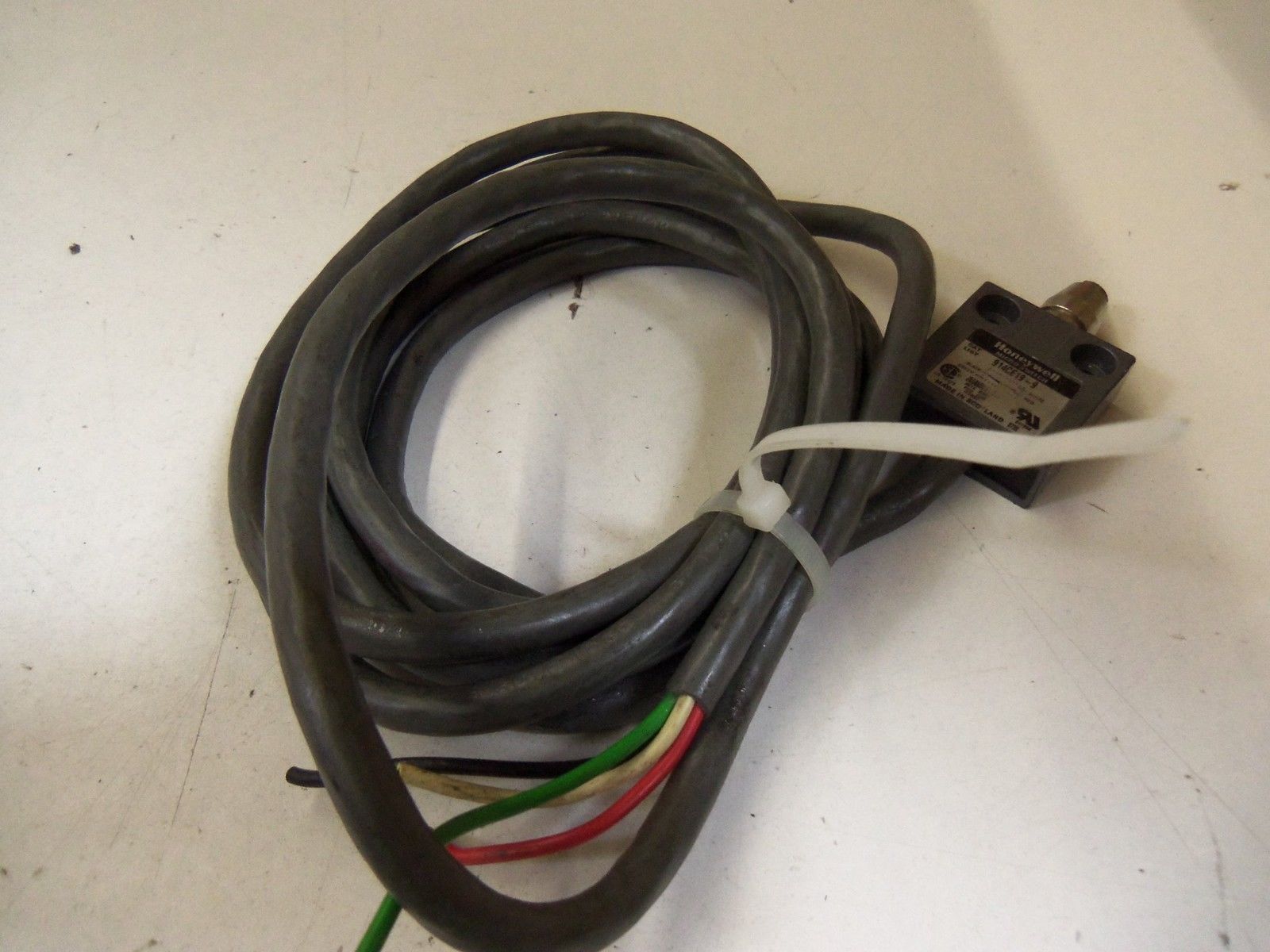 HONEYWELL 914CE19-9 *USED*