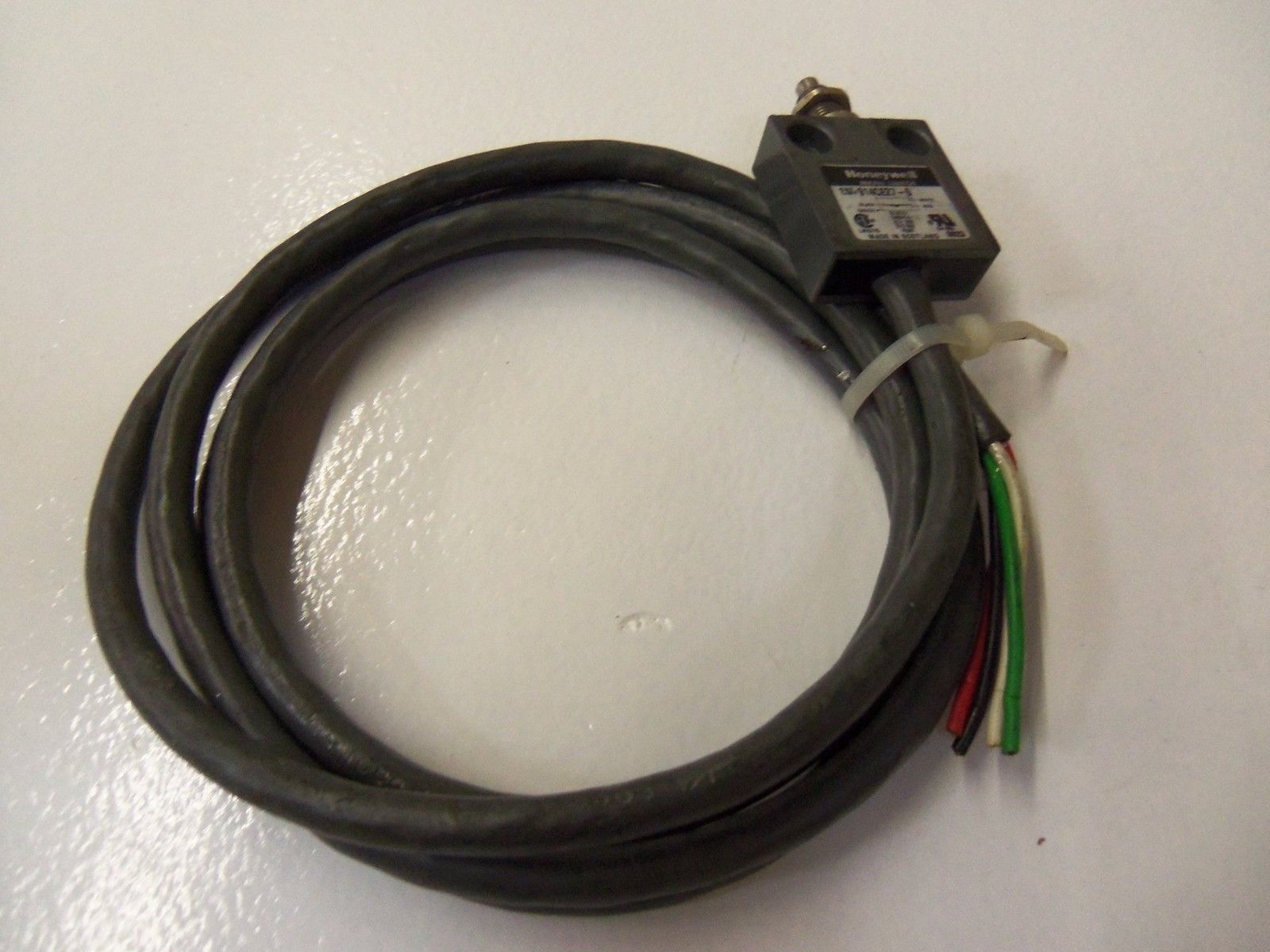 HONEYWELL 914CE27-6 *USED*