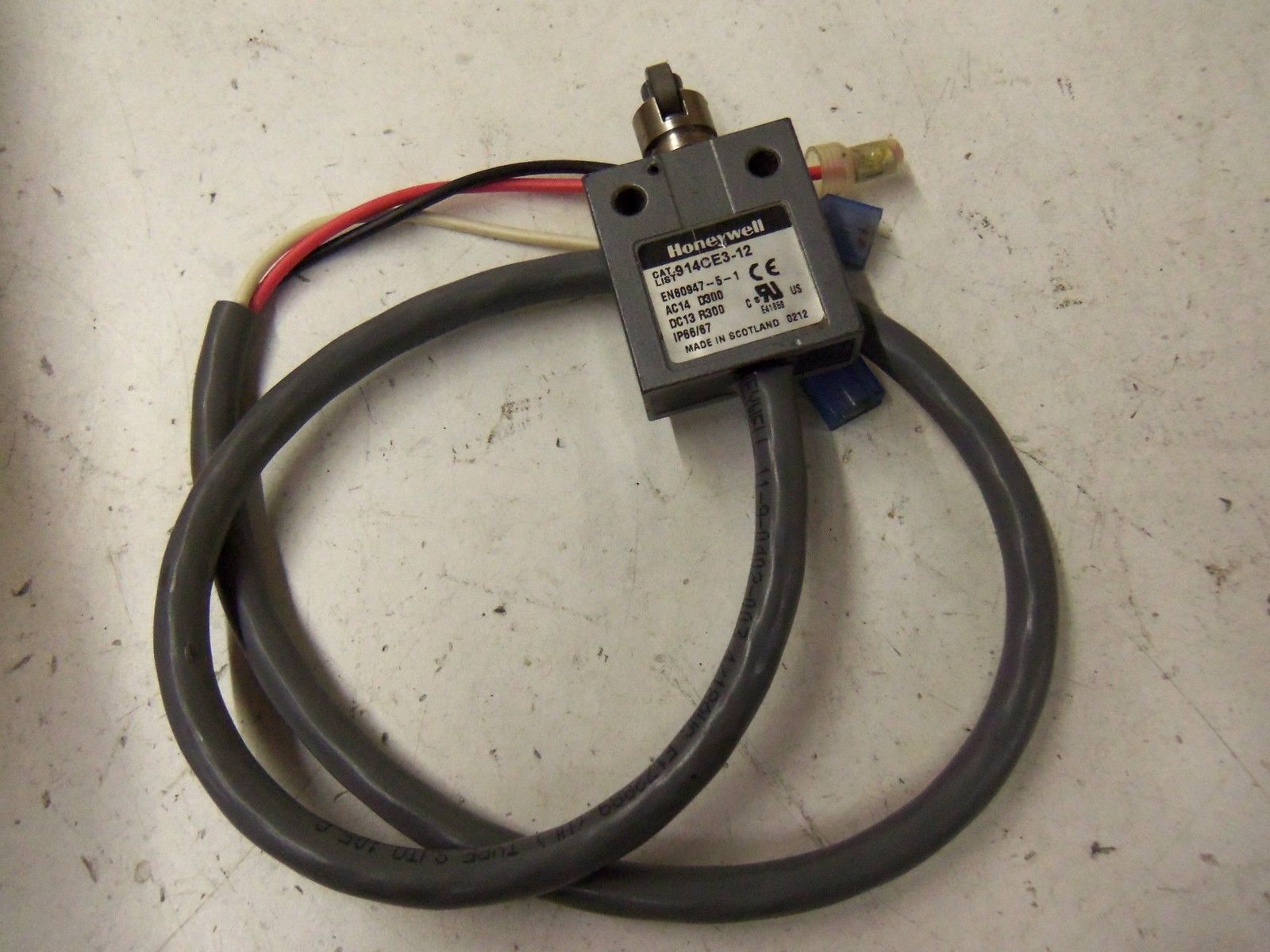 HONEYWELL 914CE3-12 *USED*