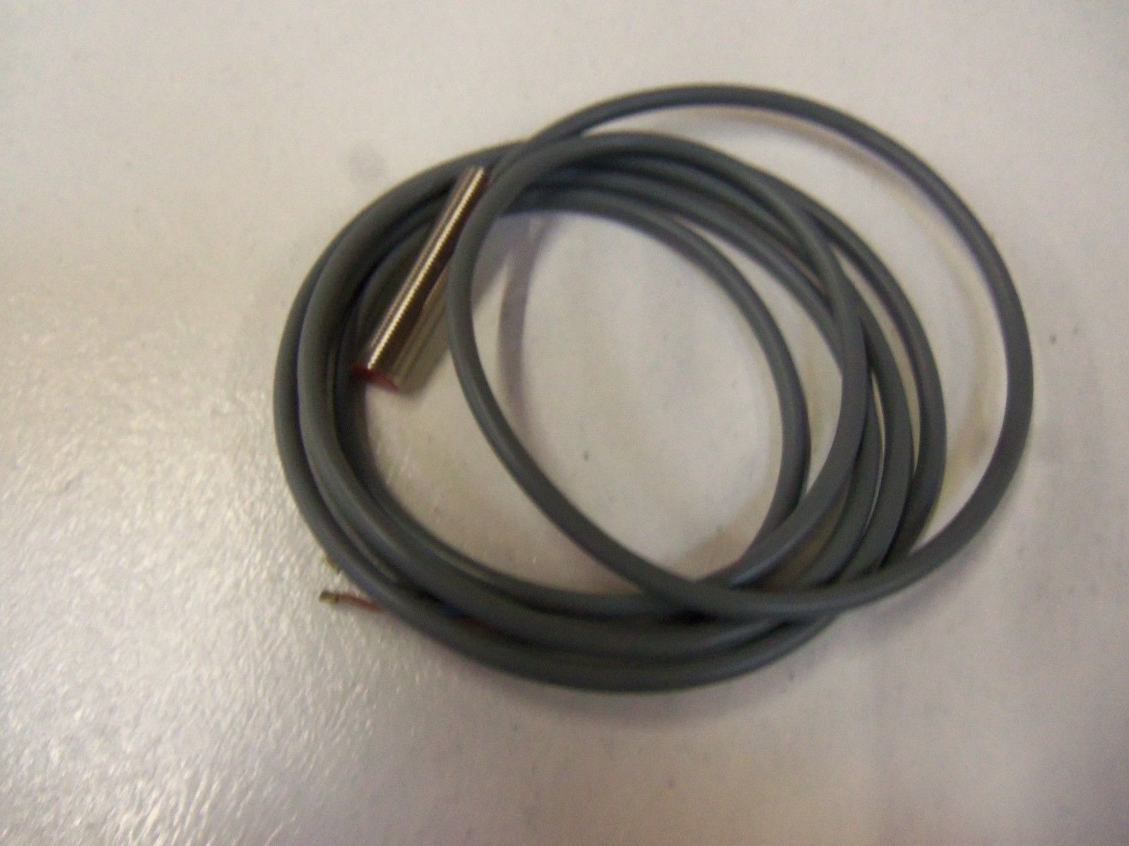 HONEYWELL 922AA2XM-A9N-L PROXIMITY SWITCH *NEW NO BOX*