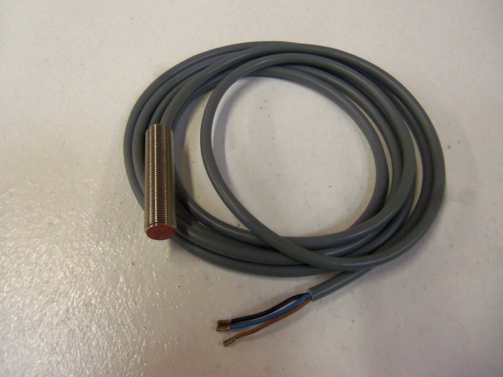 HONEYWELL 922AA2XM-A9N-L PROXIMITY SWITCH *NEW NO BOX*