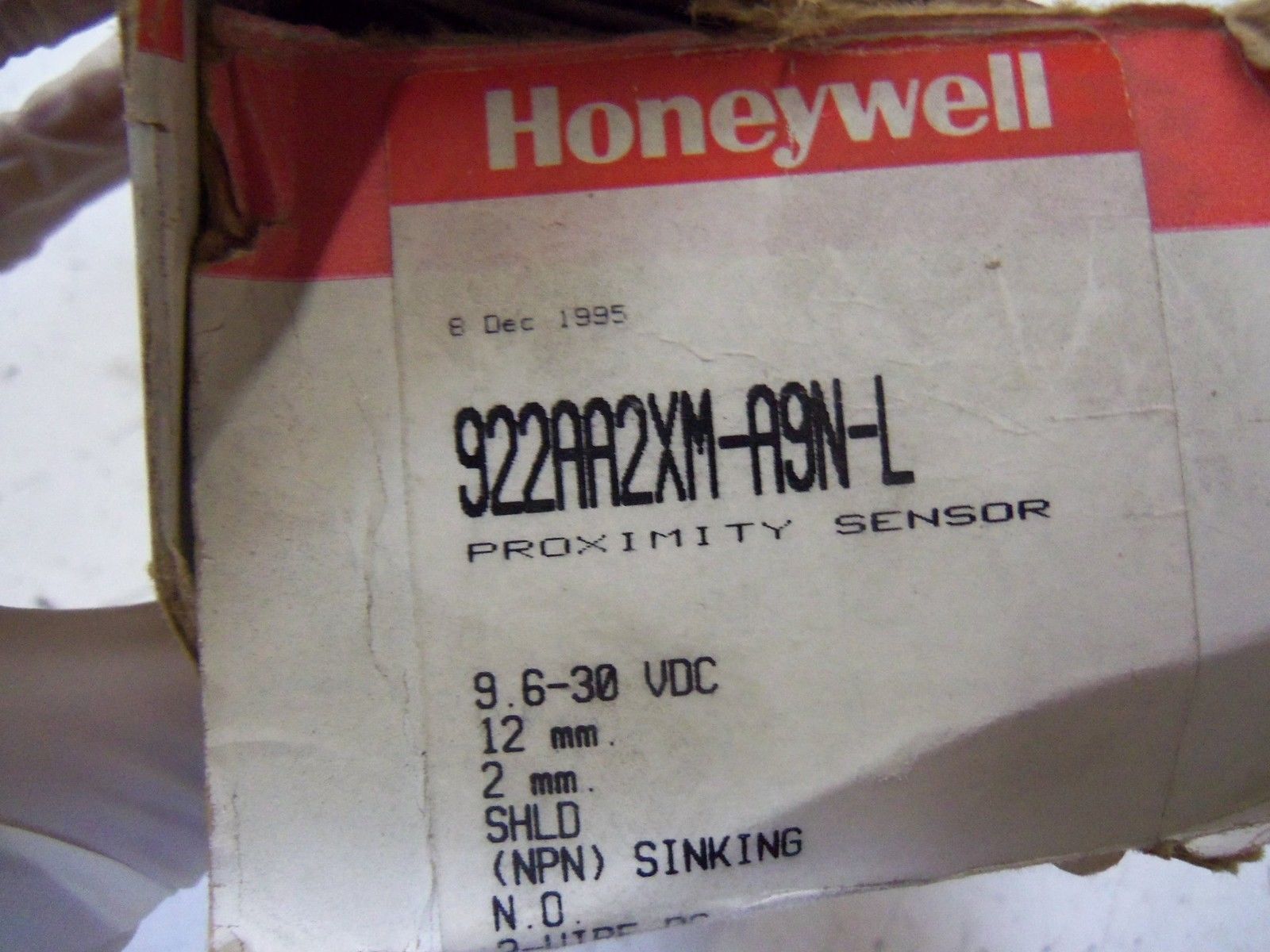 HONEYWELL 922AA2XM-A9N-L PROXIMITY SWITCH *NEW IN BOX*