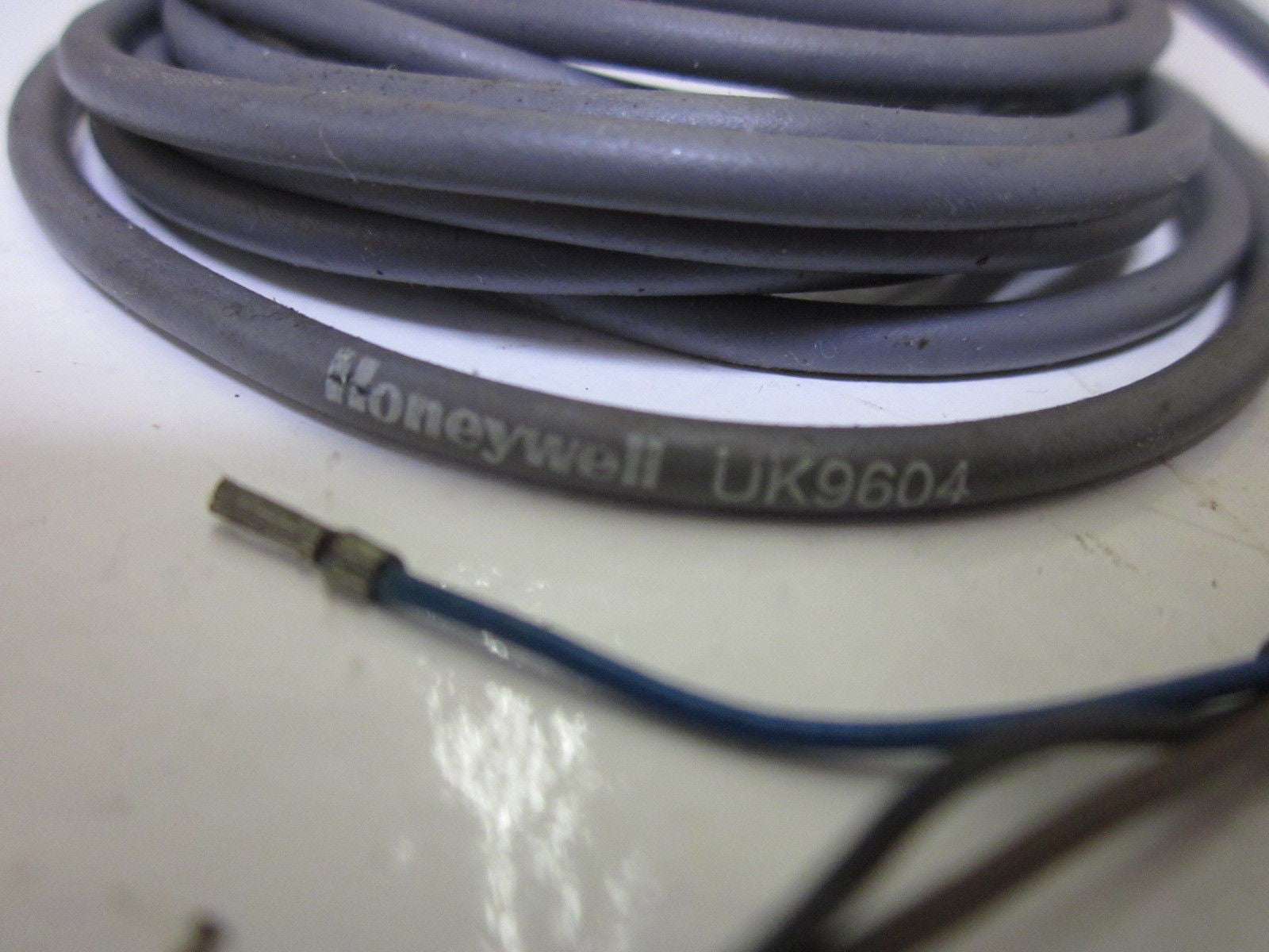 HONEYWELL 922FS0.8-A4P *USED*