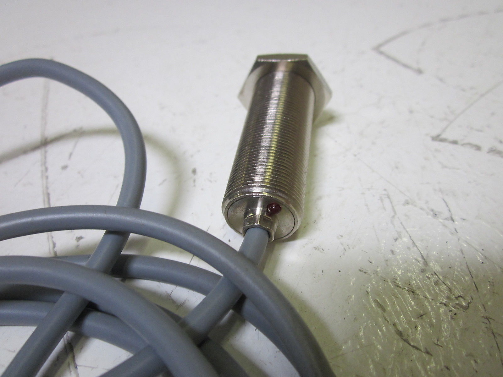 HONEYWELL 923AA3XM-B7T-L PROXIMITY SWITCH  *USED*