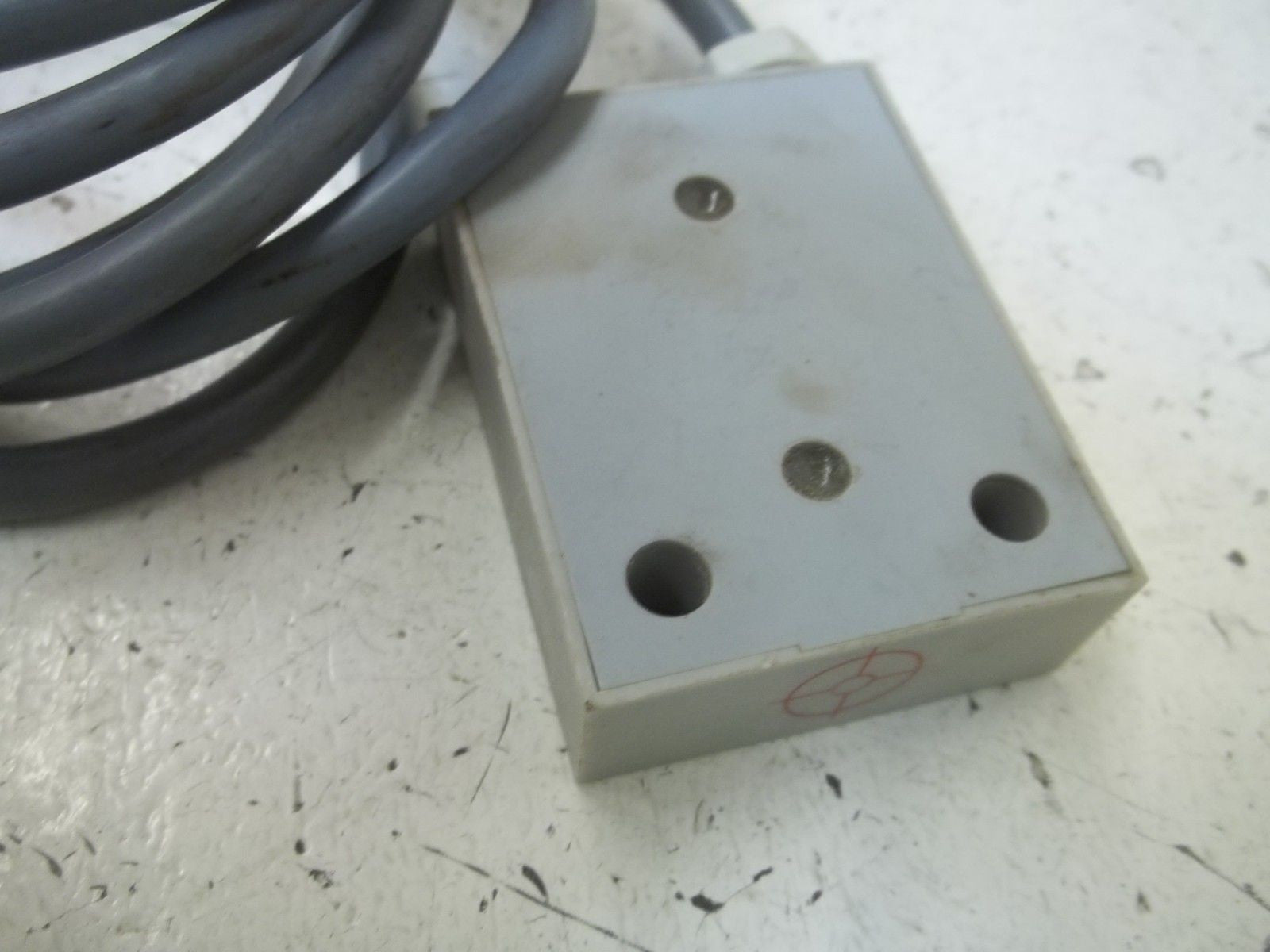 HONEYWELL 923FS3-A7T-CE-L PROXIMITY SWITCH *USED*