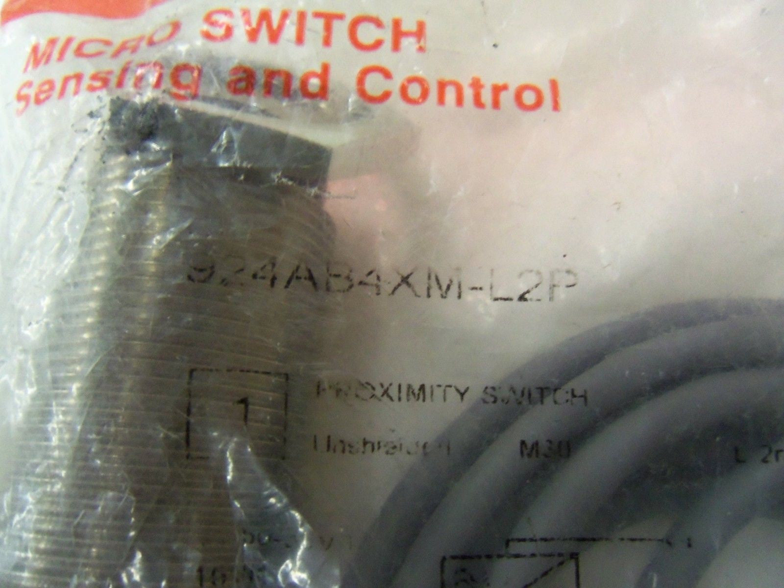 HONEYWELL 924AB4XM-L2P *NEW IN FACTORY BAG*