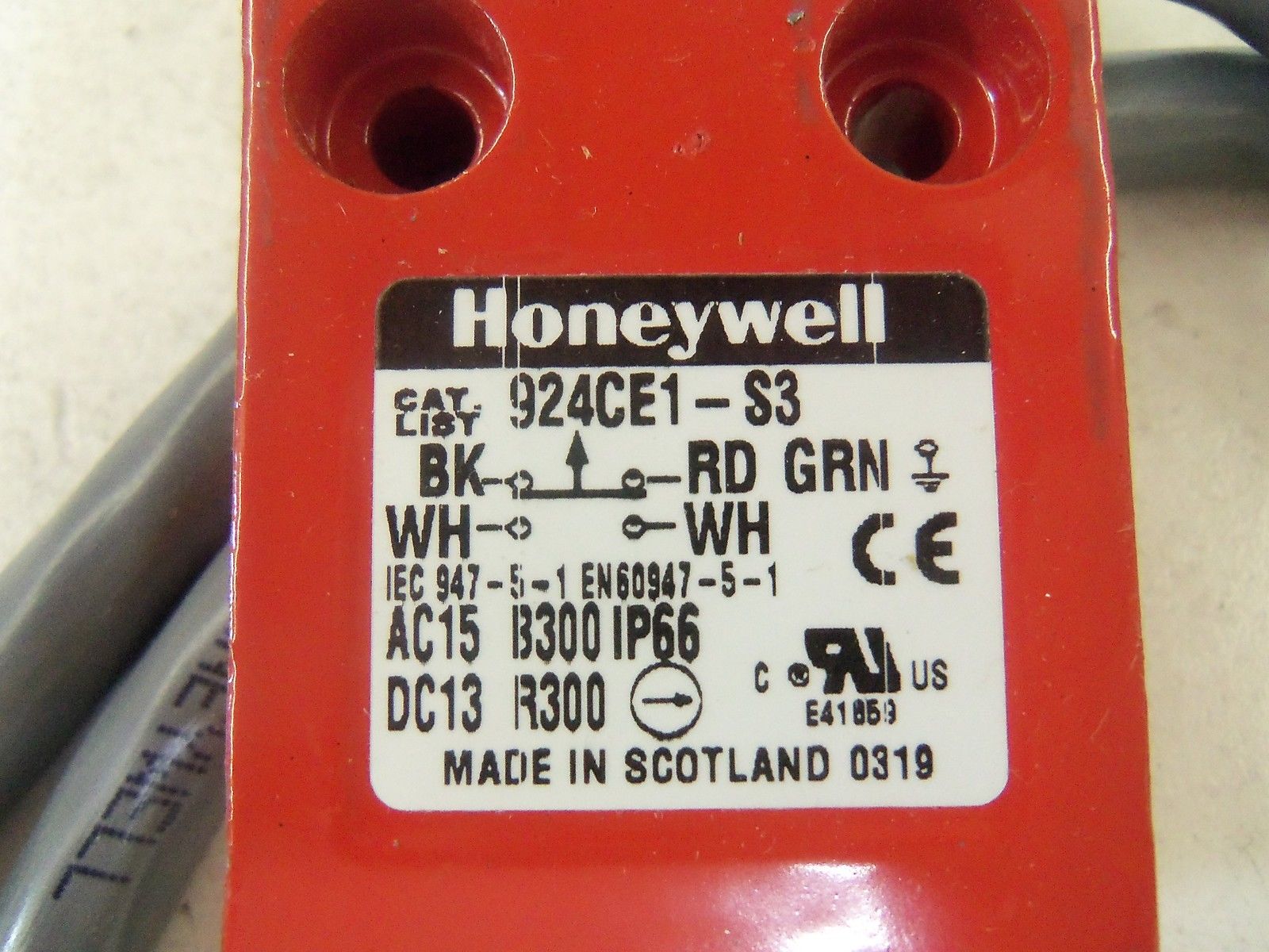 HONEYWELL 924CE1-S3 *NEW NO BOX*