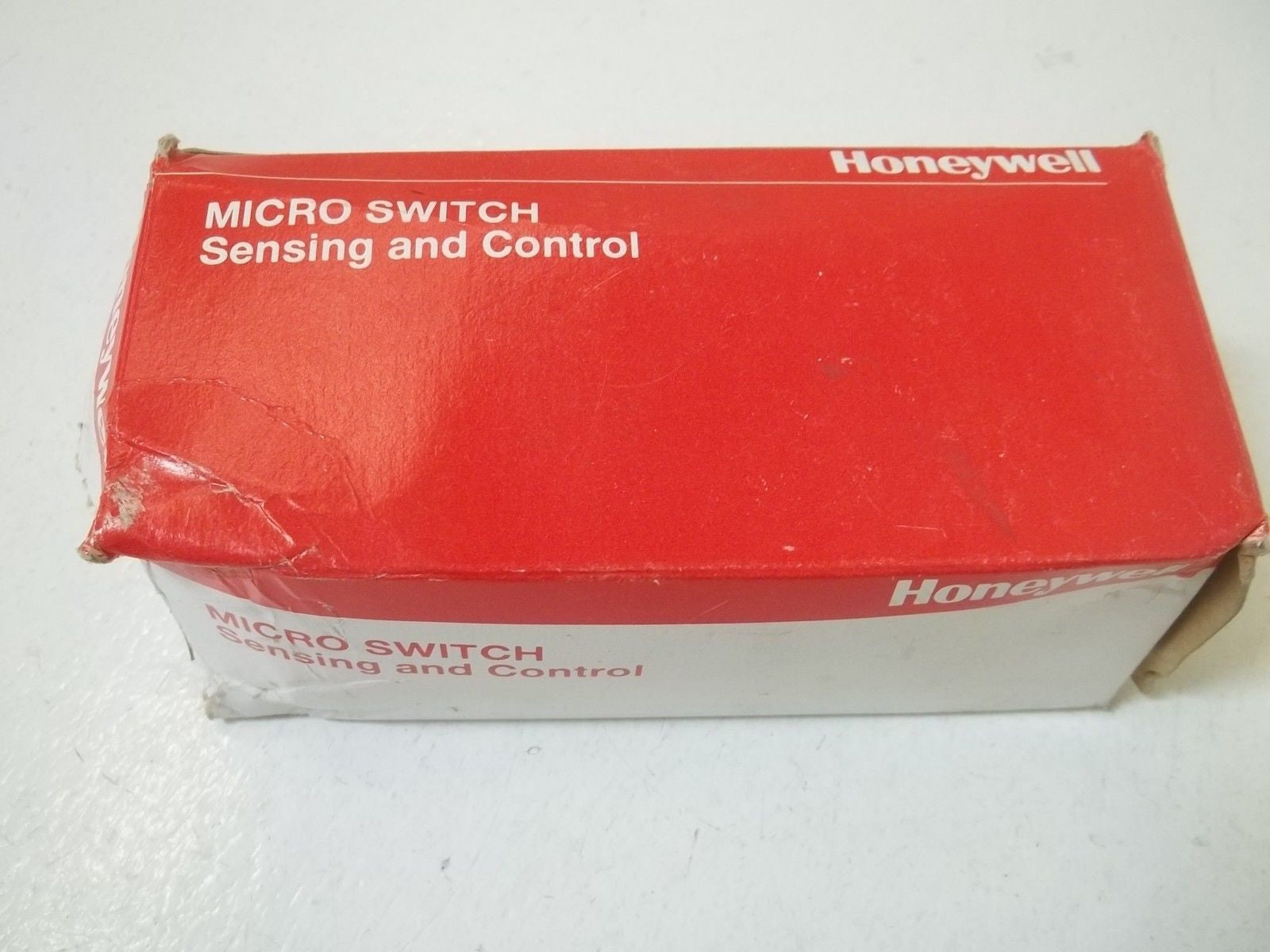 HONEYWELL 973CP15TM-A11T-L PROXIMITY LIMIT SWITCH *NEW IN BOX*