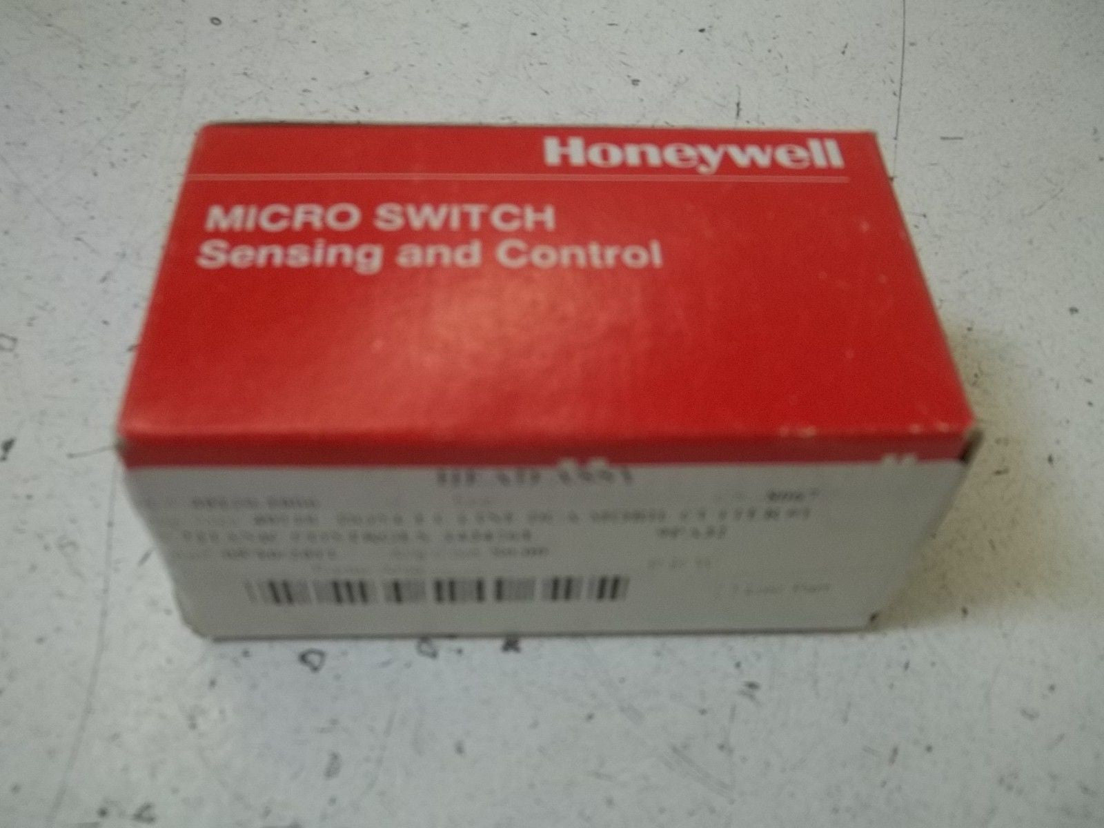 HONEYWELL 9PA32 OIL TIGHT LIMIT SWITCH *NEW IN BOX*