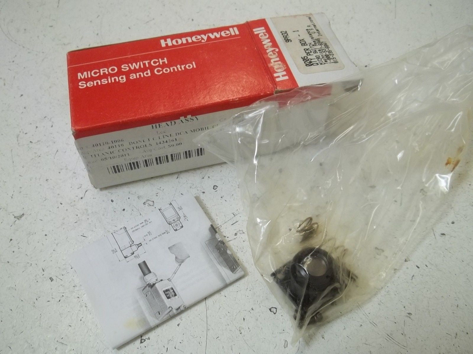HONEYWELL 9PA32 OIL TIGHT LIMIT SWITCH *NEW IN BOX*