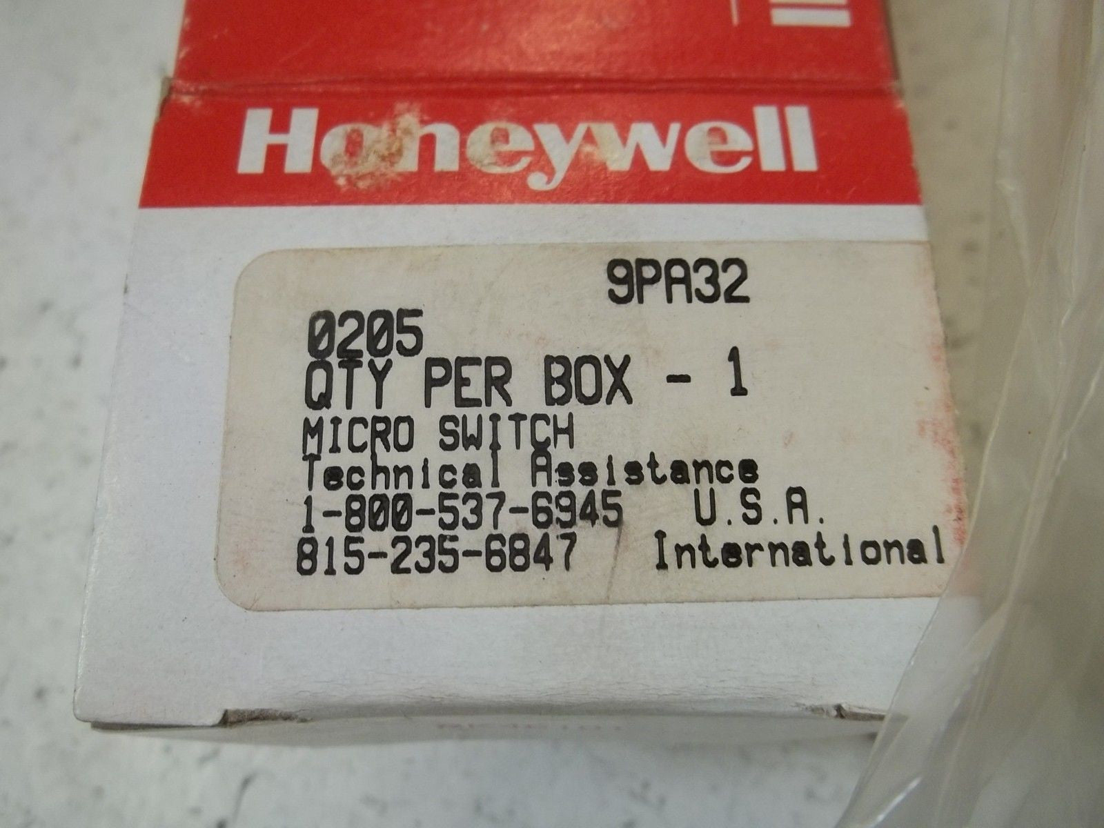 HONEYWELL 9PA32 OIL TIGHT LIMIT SWITCH *NEW IN BOX*