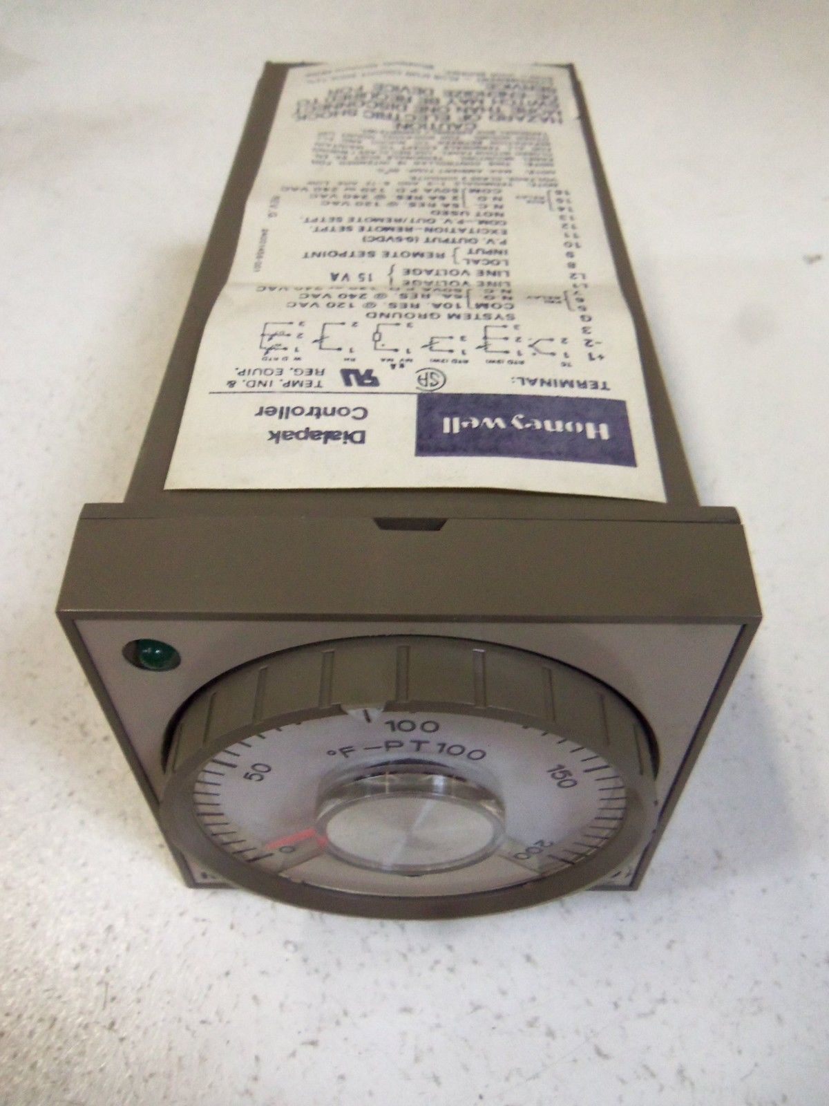 HONEYWELL AV301AB205 *NEW NO BOX*