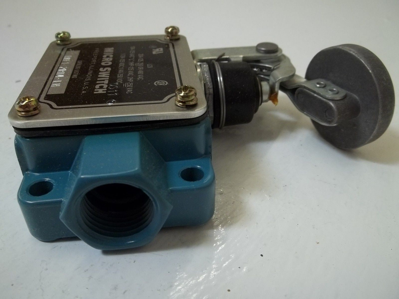 HONEYWELL BAF1-2RN4-LH *NEW IN BOX*