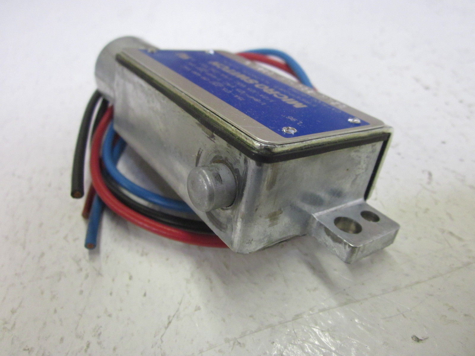 MICROSWITCH BZLN-200-LH LIMIT SWITCH *USED*