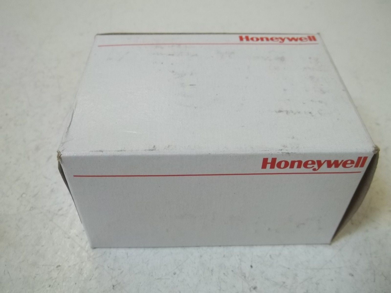 HONEYWELL BZV6-2RQ81 *NEW IN BOX*