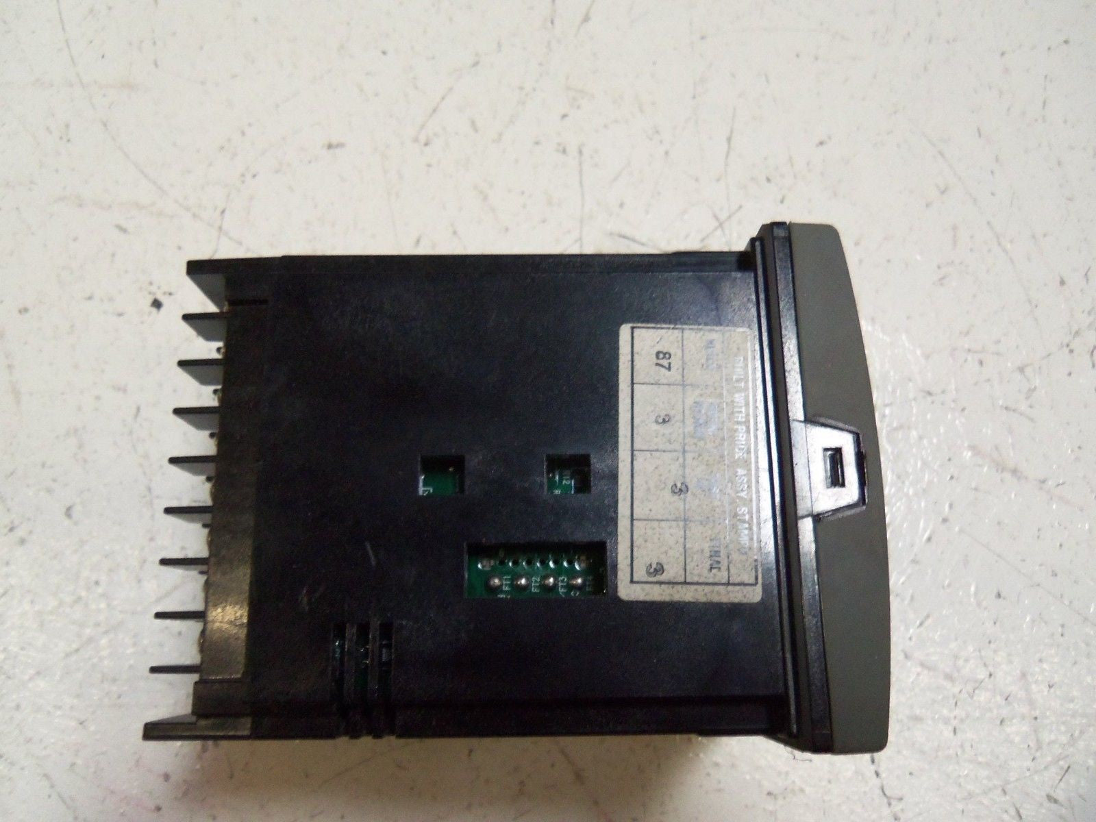 HONEYWELL DC2500-E0-0L00-200-1000-E0-0 CONTROLLER *USED*