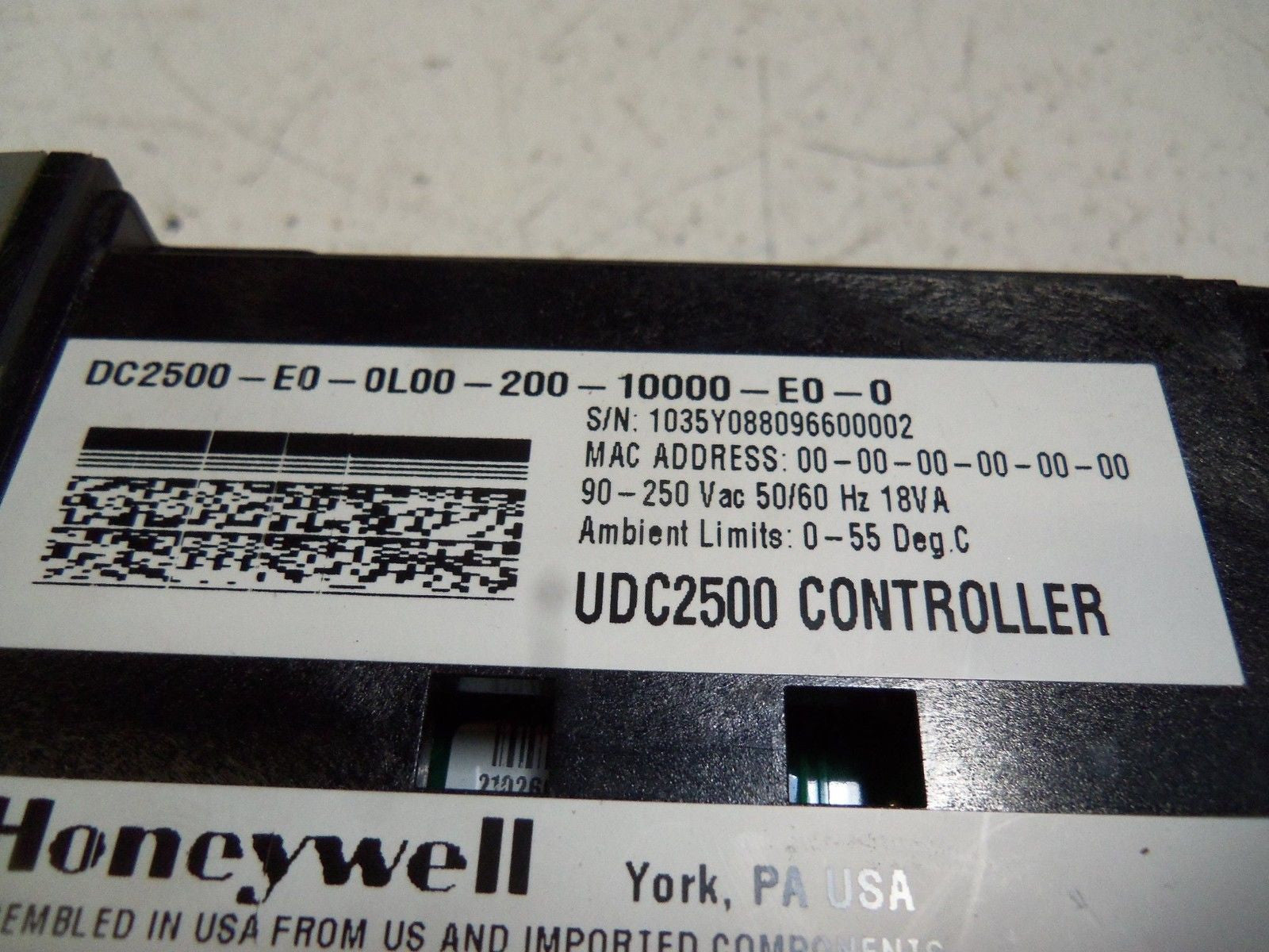 HONEYWELL DC2500-E0-0L00-200-1000-E0-0 CONTROLLER *USED*