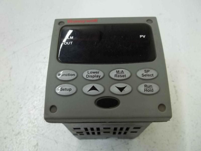 HONEYWELL DC2500-E0-0L00-100-10000-00-0 *USED*