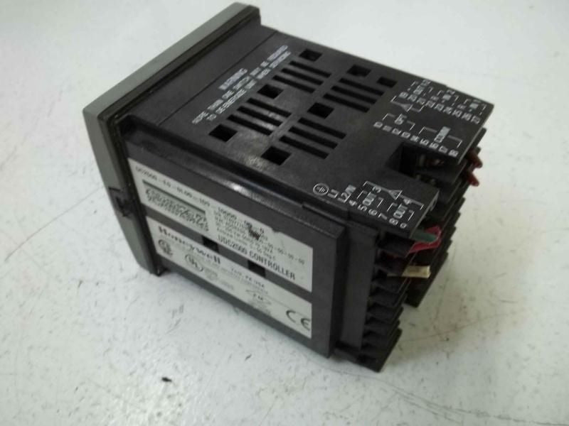 HONEYWELL DC2500-E0-0L00-100-10000-00-0 *USED*