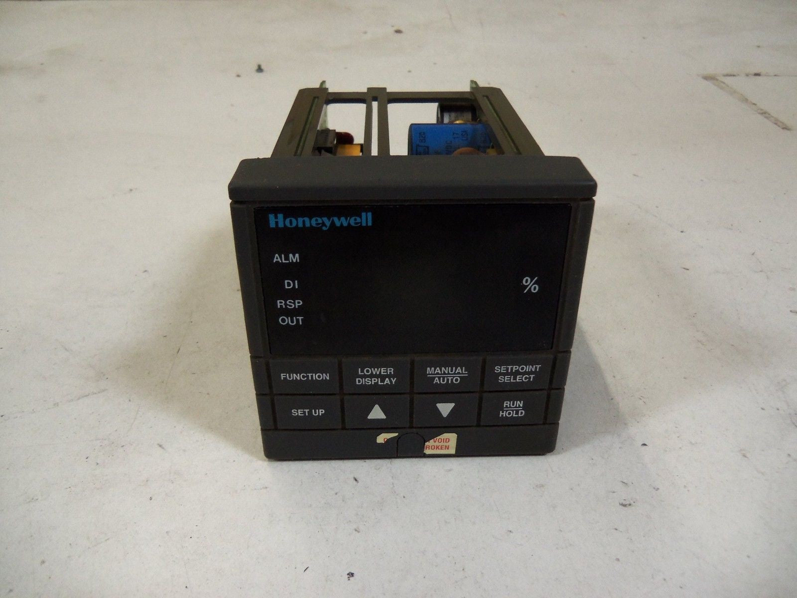HONEYWELL DC300F-E-0A0-22-0C00-0 *USED*