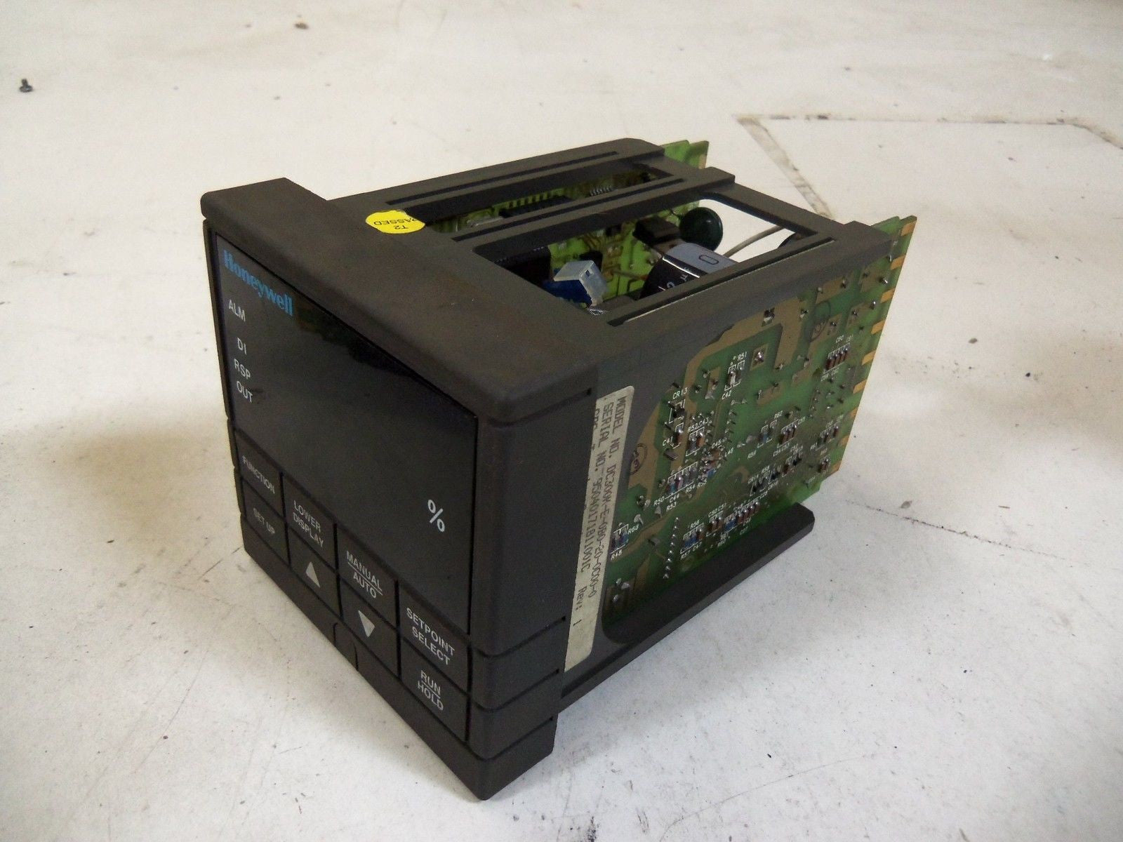 HONEYWELL DC300K-E-0B0-20-0C00-0 *USED*